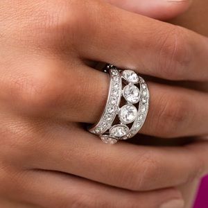 Princess Pedigree Paparazzi ring